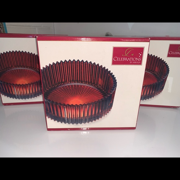 Celebration by mikasa. Perfect for the kitchen. - Picture 1 of 1